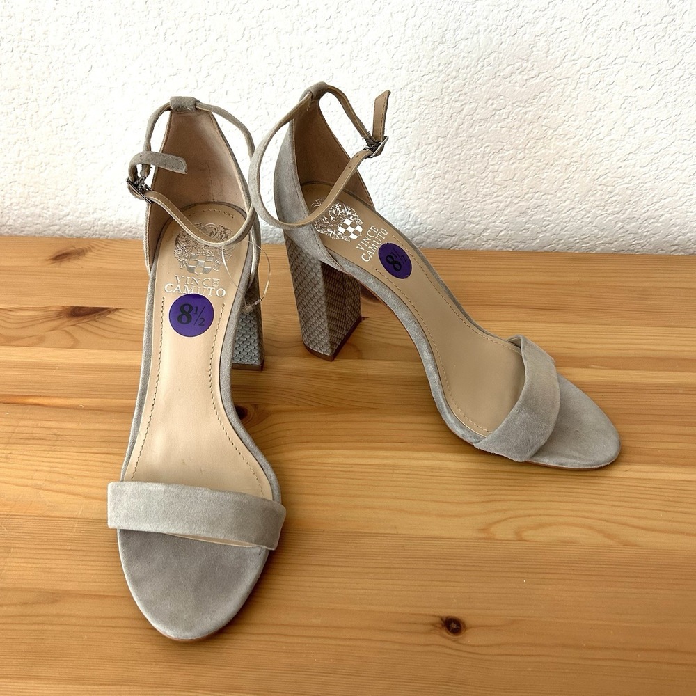 NEW Vince Camuto Malissa Gray Suede Block Heels 8.5 Shoes Party Open Toe